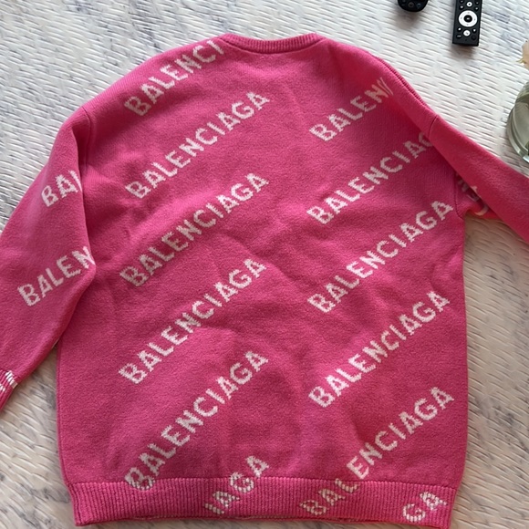 Balenciaga All Over Logo Pullover - Picture 8 of 8